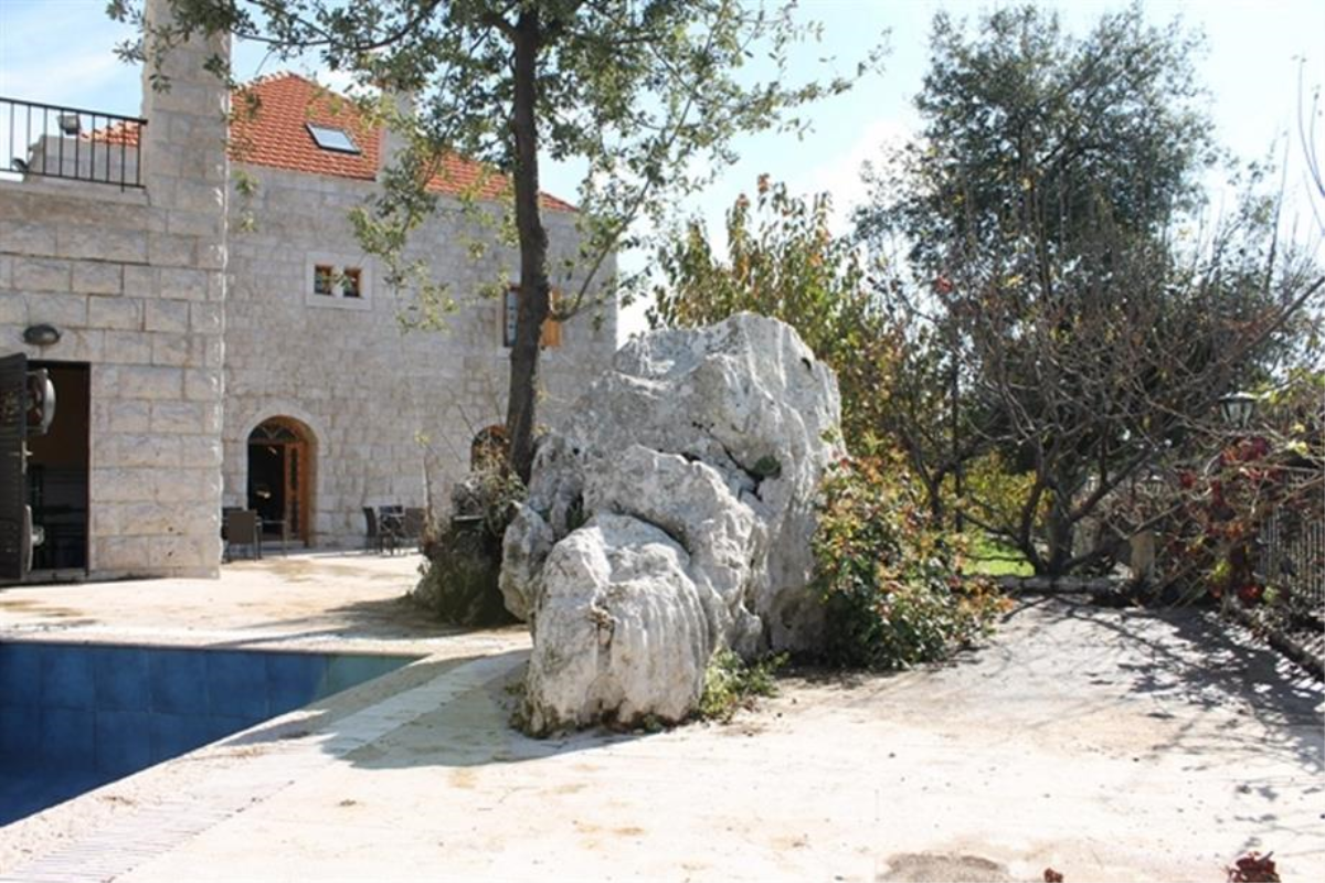 Villa For Sale in Faytroun , 1130 Sqm , Through Century21 Lebanon